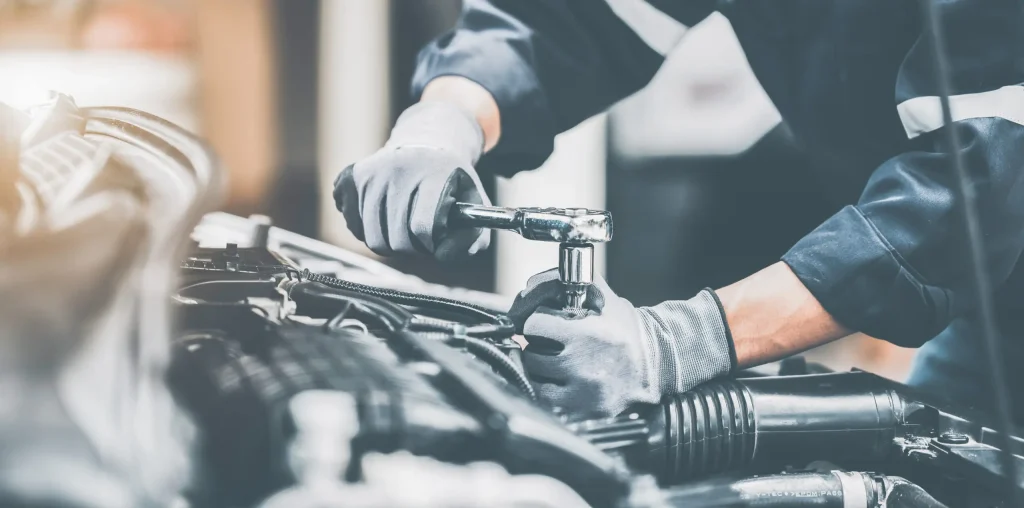 車検・整備サービスを案内するメインビジュアル